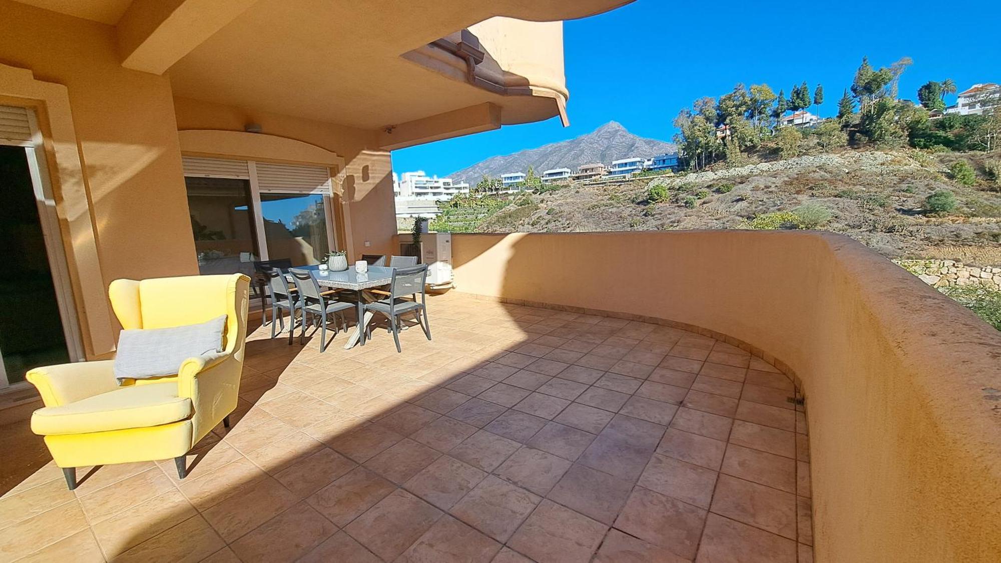 Apartament Aloha Hill Club Marbella Zewnętrze zdjęcie