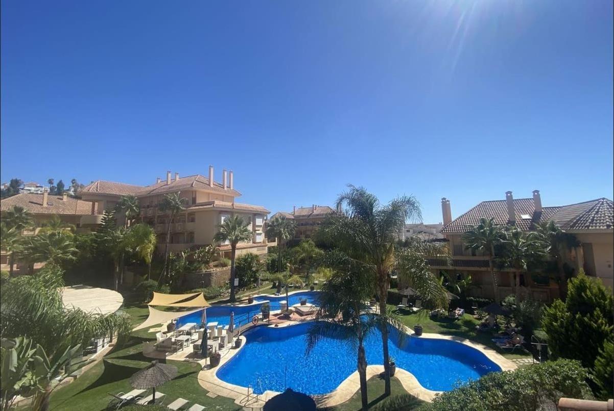 Apartament Aloha Hill Club Marbella Zewnętrze zdjęcie