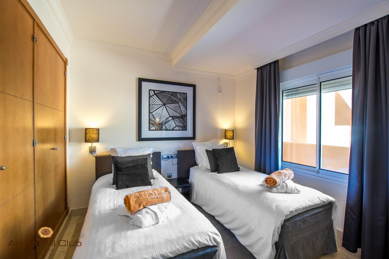 Apartament Aloha Hill Club Marbella Zewnętrze zdjęcie